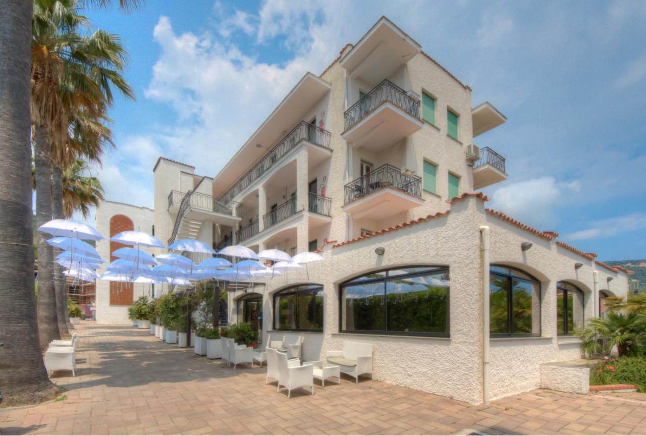 Residence Riviera Mare Pietra Ligure Zewnętrze zdjęcie